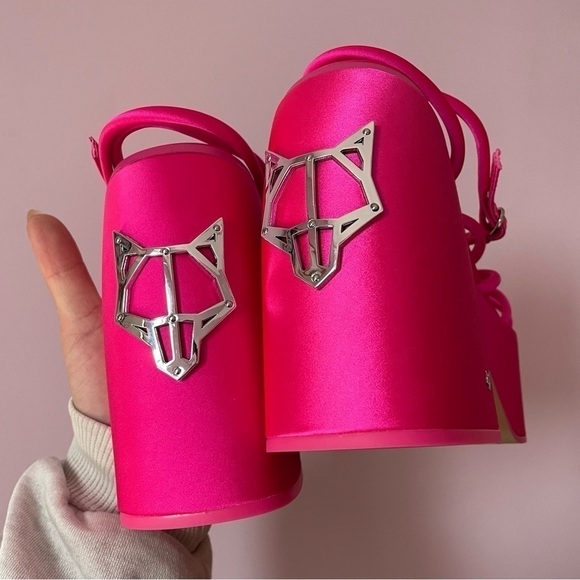 NEW! Naked Wolfe- Jennie Hot Pink Satin Platform Sandals With Heels Size 9 - Picture 8 of 15